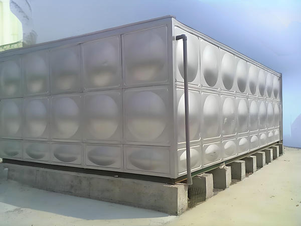 郑州保温不锈钢水箱加压时需要注意哪些问题?