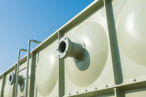 郑州玻璃钢保温水箱可以承受的温度范围是多少